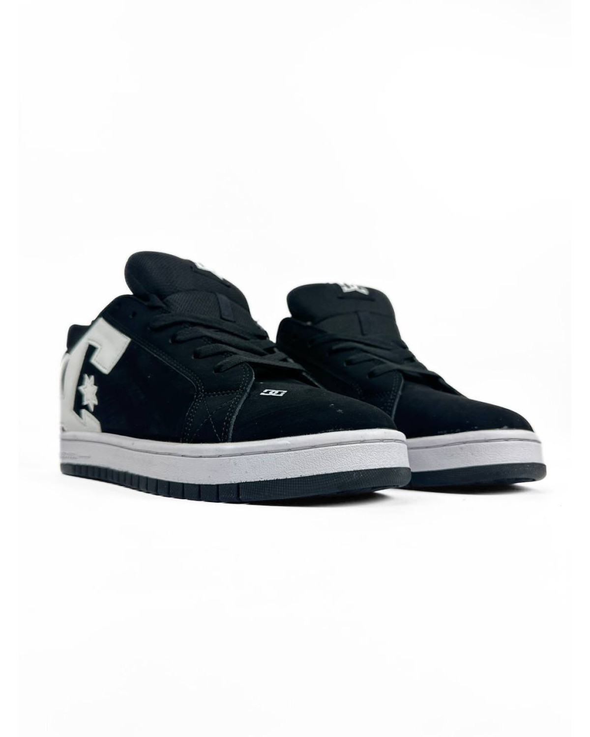 DC Black White