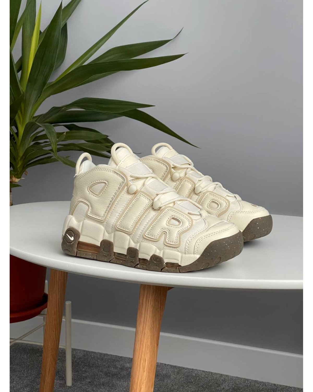 Nike Air More Uptempo 96 Beige