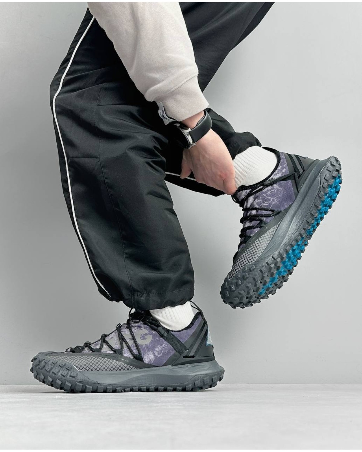 Nike ACG Mountain Fly Black Violet Gore-Tex