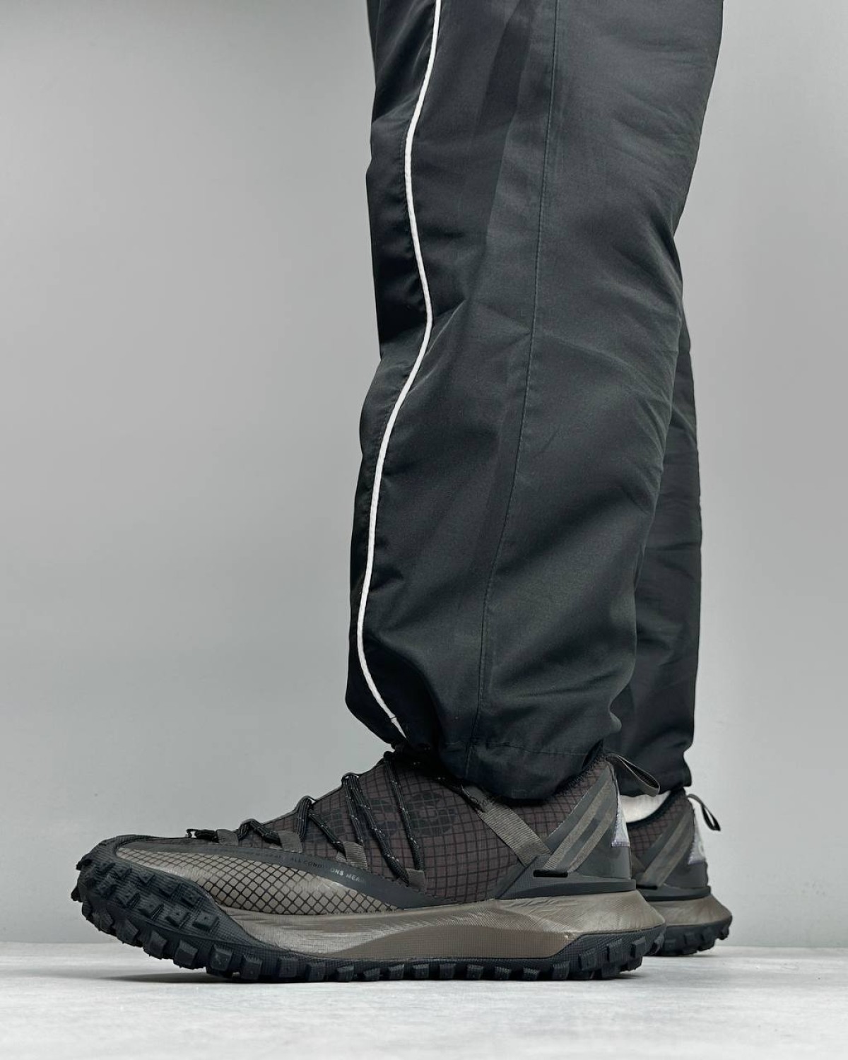 Nike ACG Mountain Fly Gore-Tex Black Brown