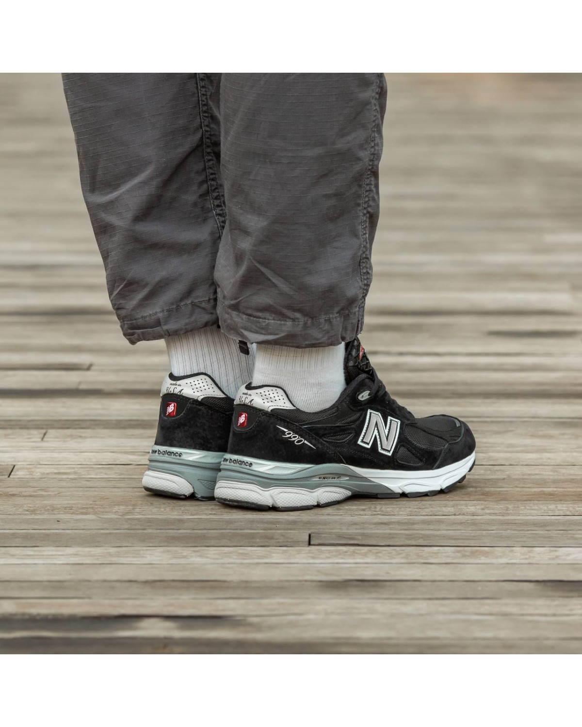 New Balance  990 v3 Black\White