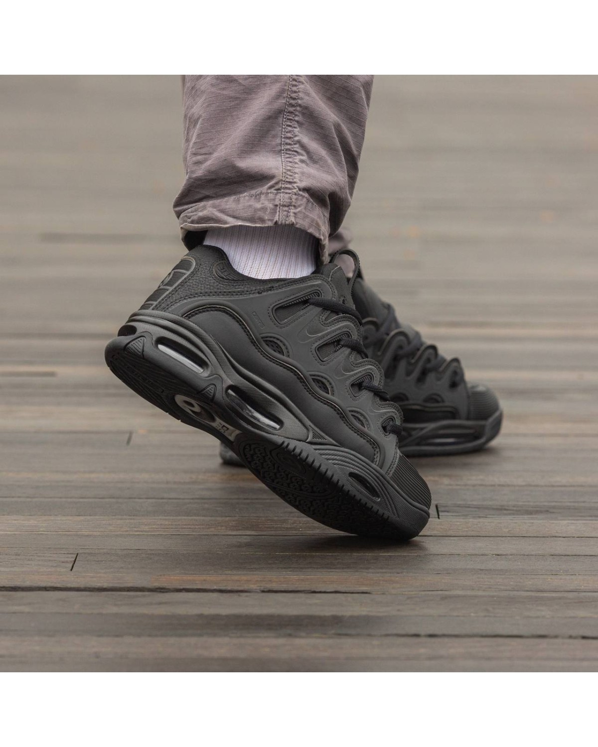 Osiris D3 Triple Black