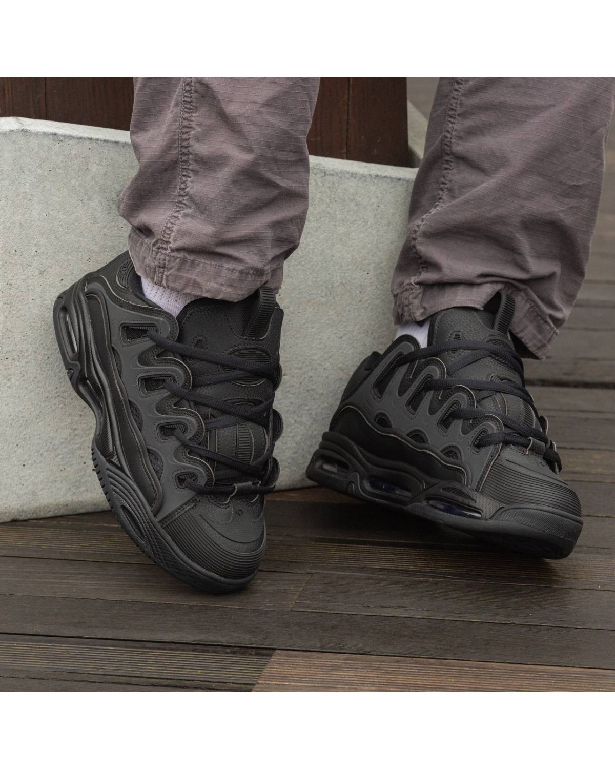 Osiris D3 Triple Black