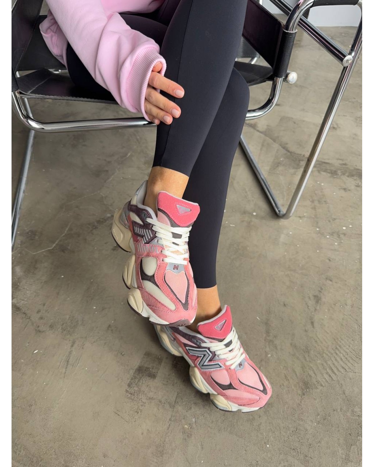 New Balance 9060 Cherry Blossom