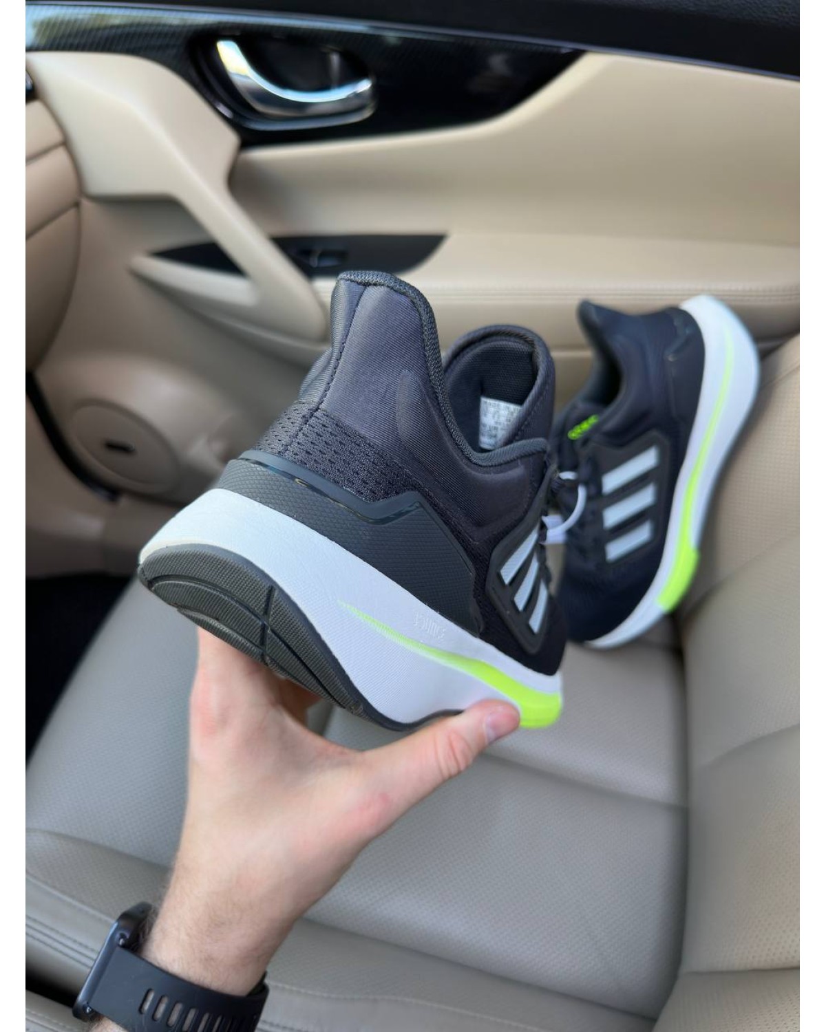 Adidas EQ21 Run Dark Grey White Yellow