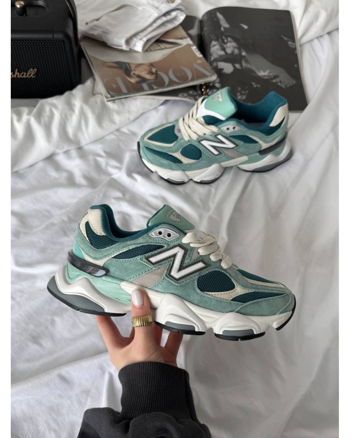 New Balance 9060