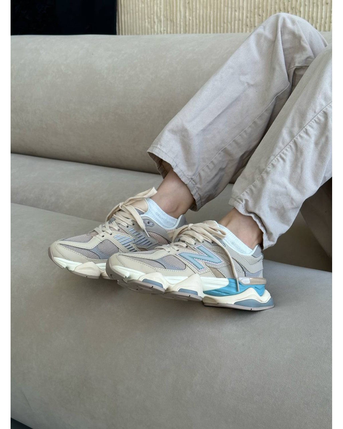 New Balance 9060 Beige