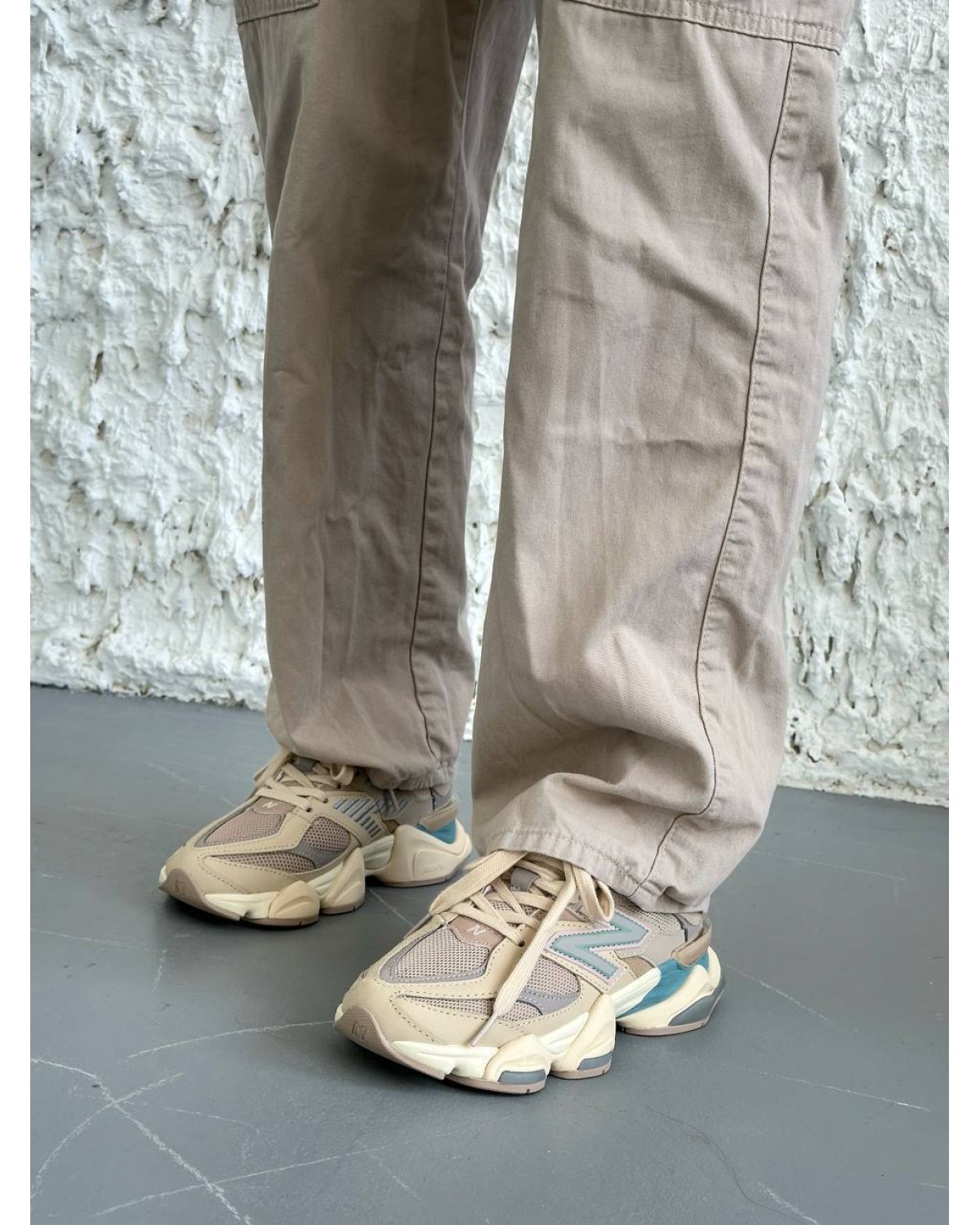 New Balance 9060 Beige