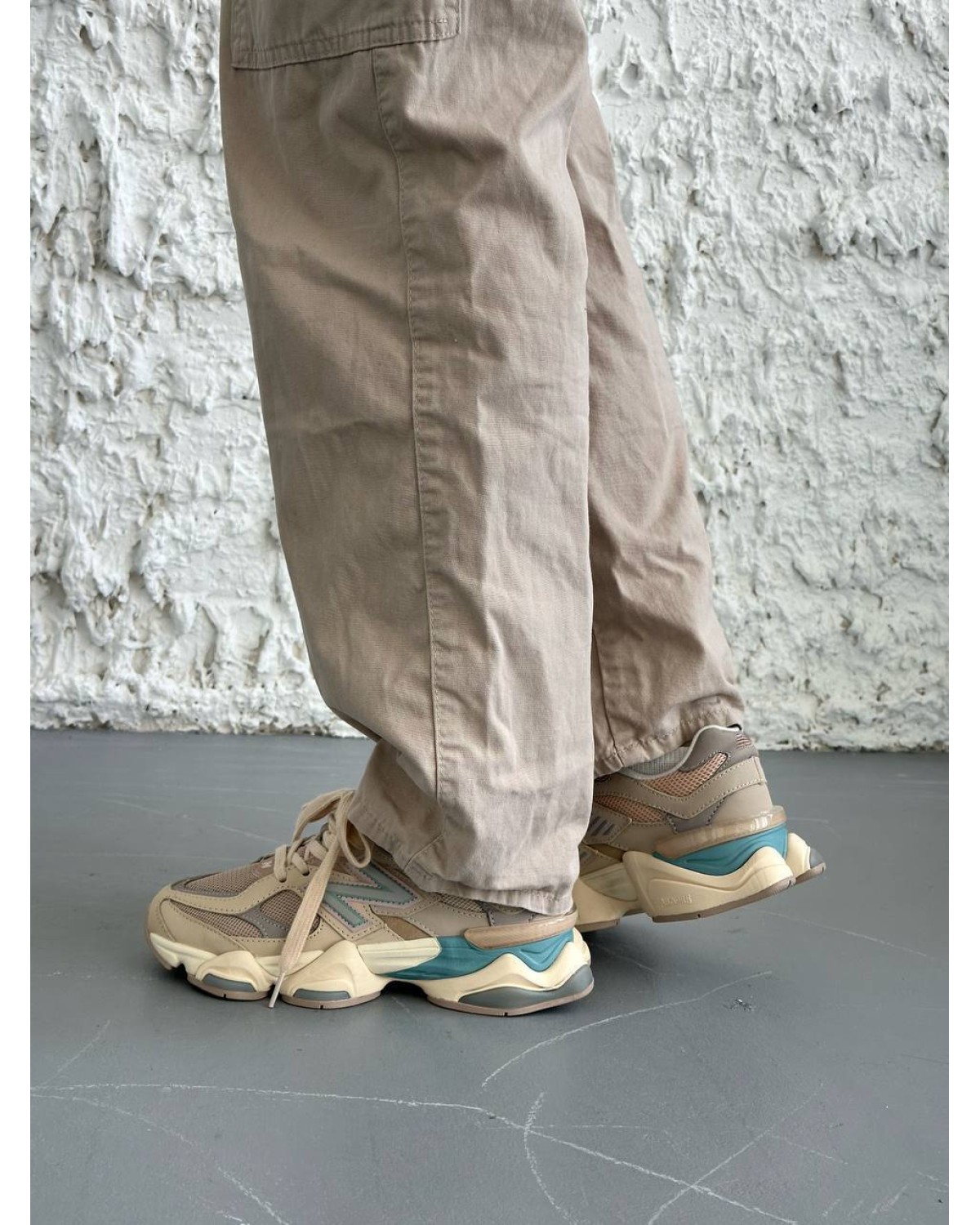New Balance 9060 Beige