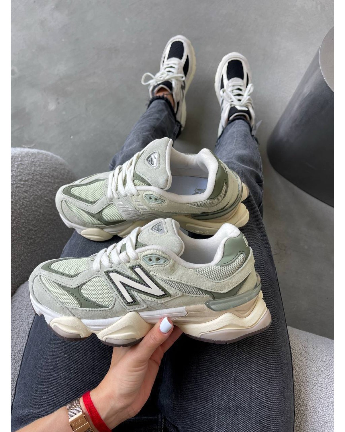 New Balance 9060