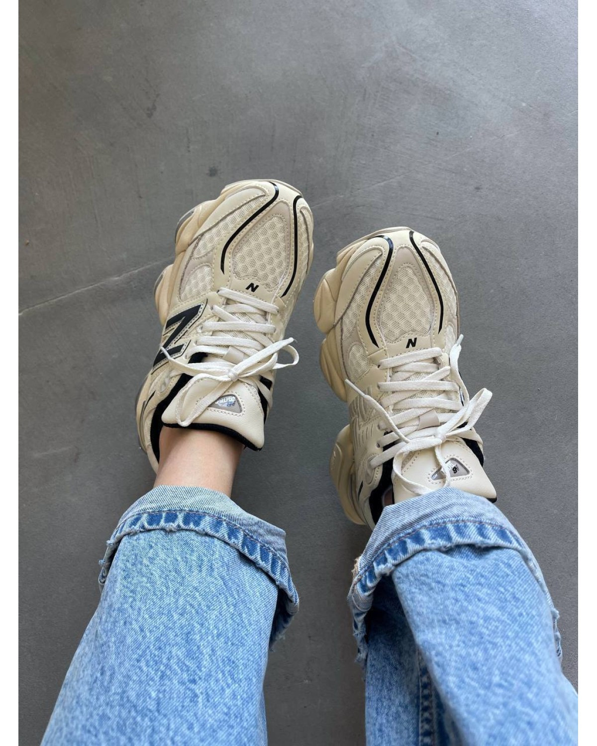 New Balance 9060