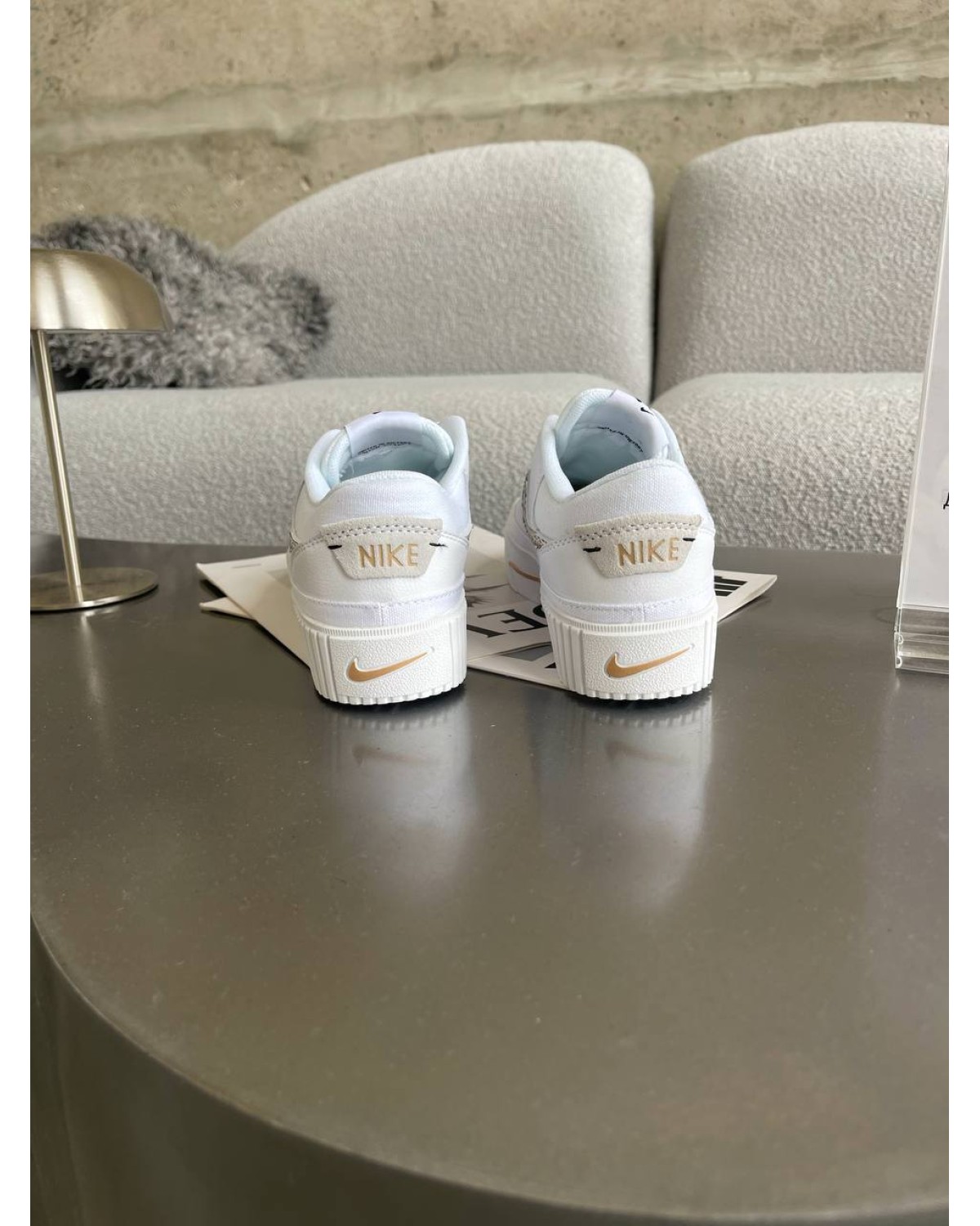 Nike Court Legacy