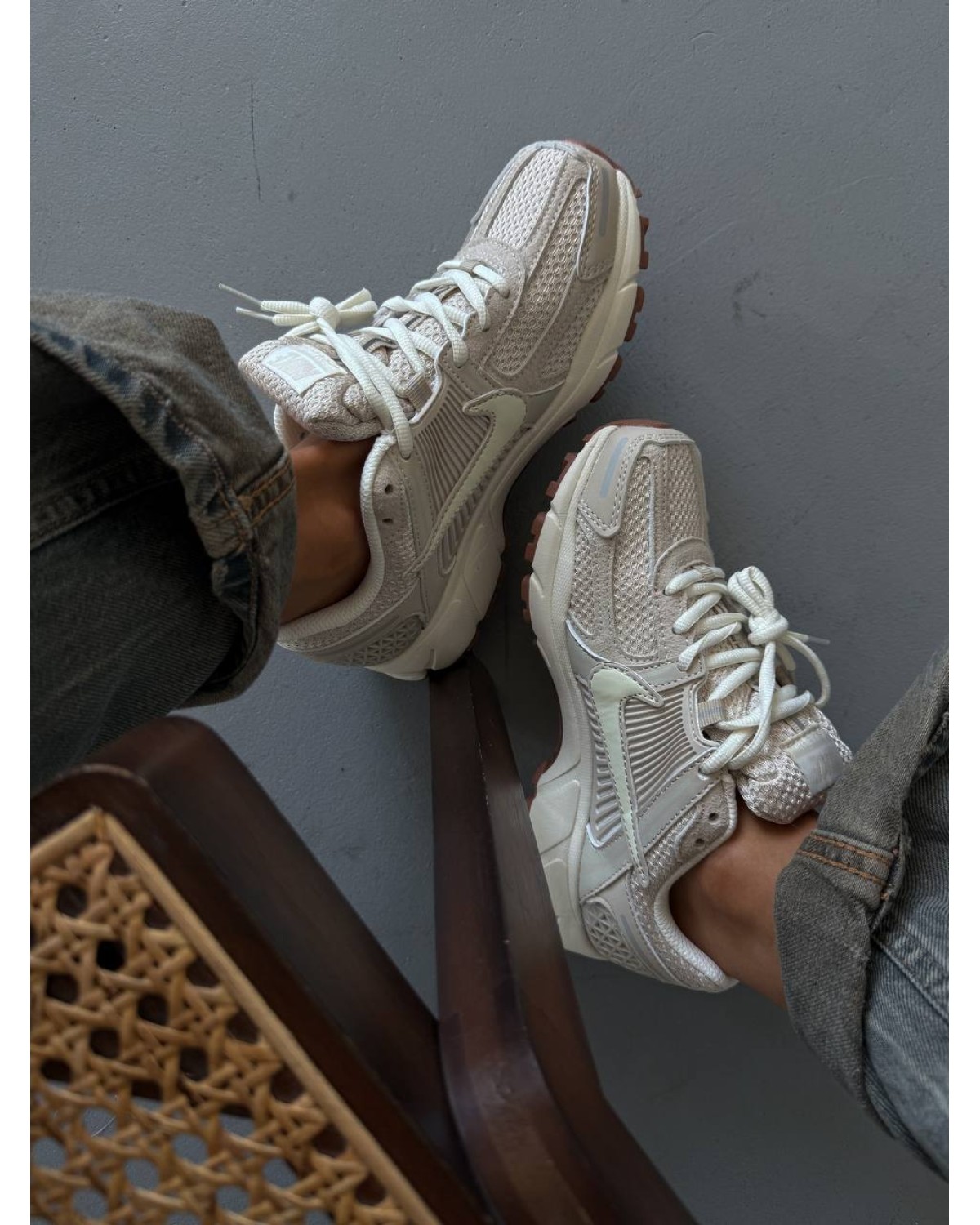 Nike Zoom Voomero 5 Cream Beige