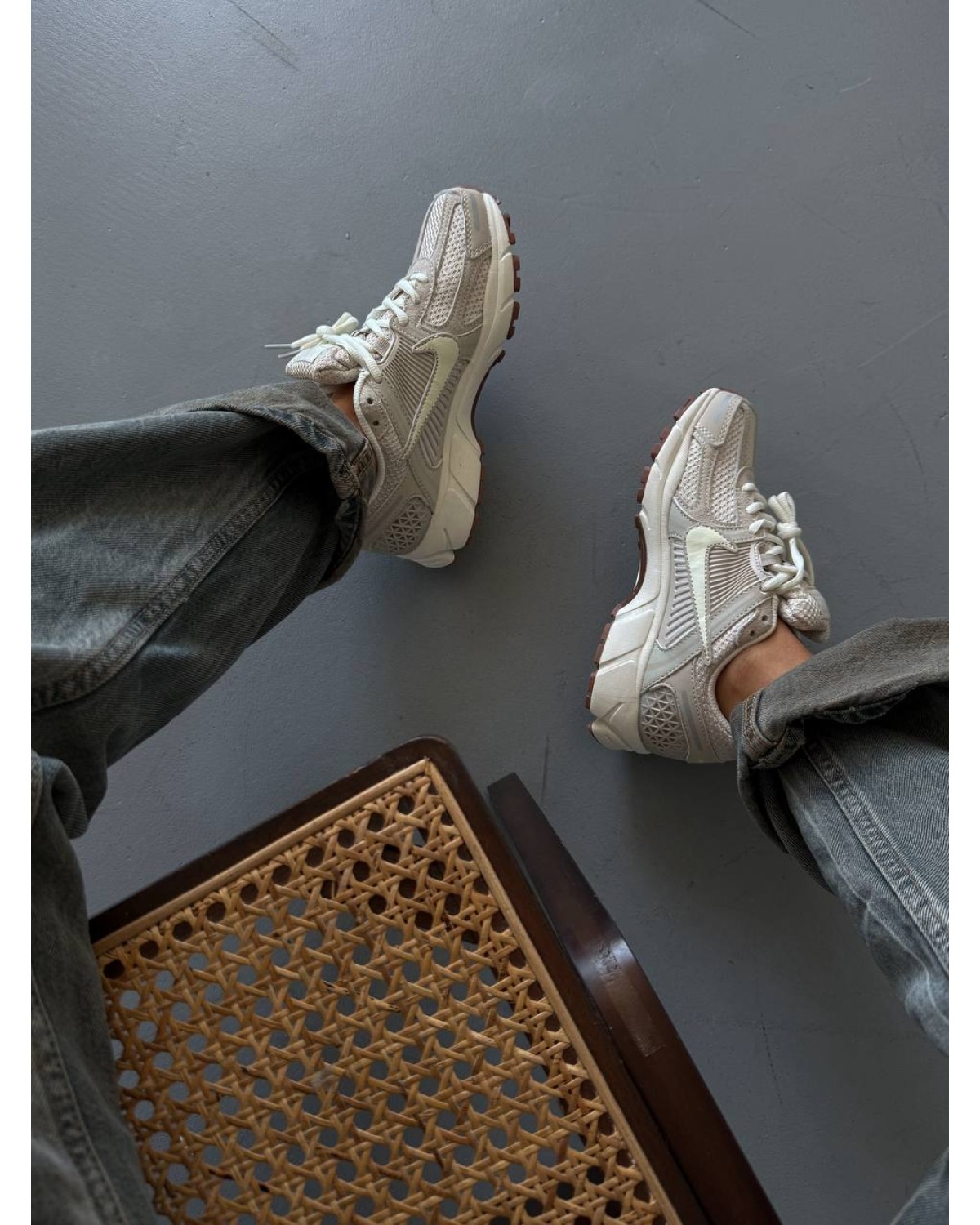 Nike Zoom Voomero 5 Cream Beige