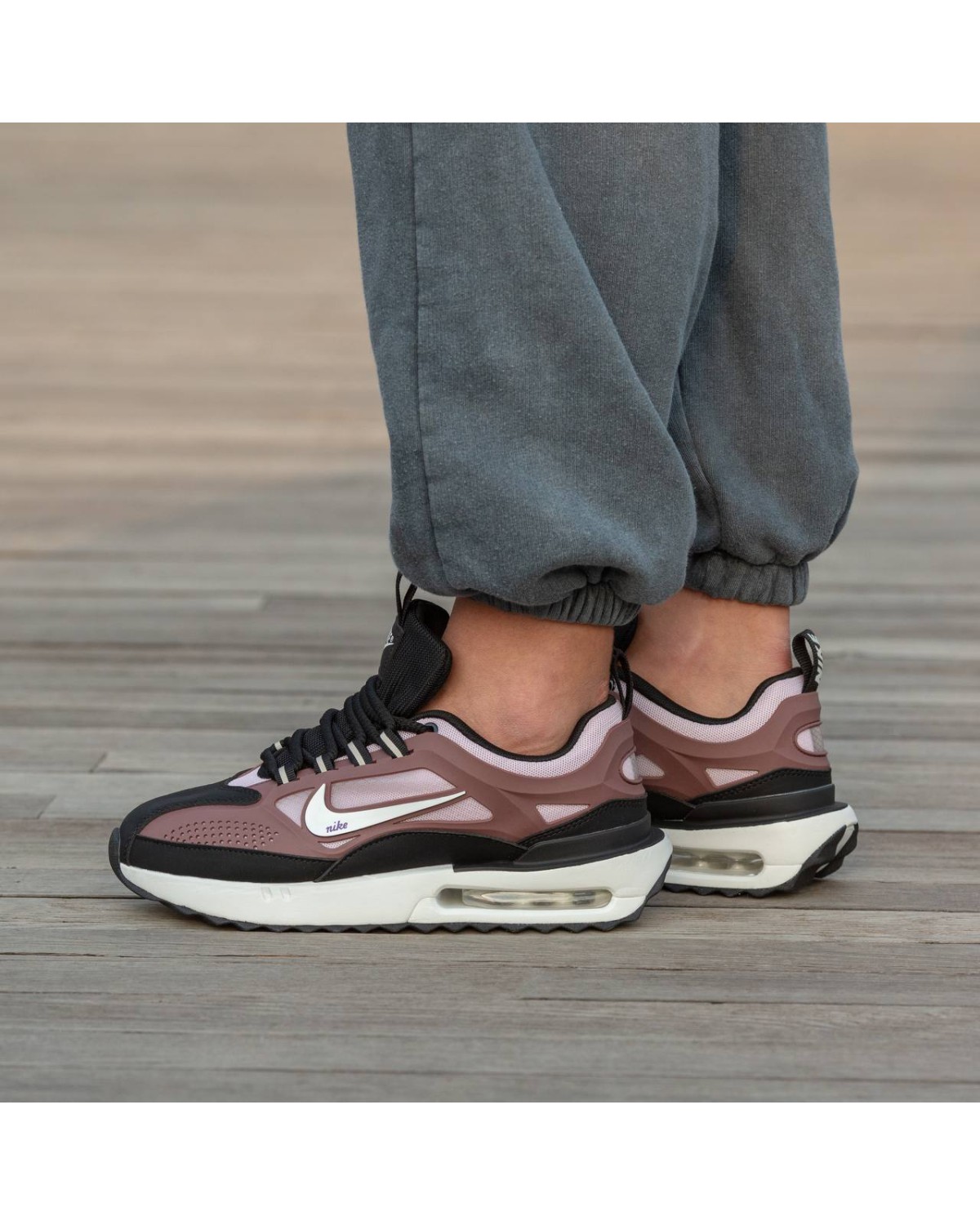 Nike Air Max Dawn Black Rose