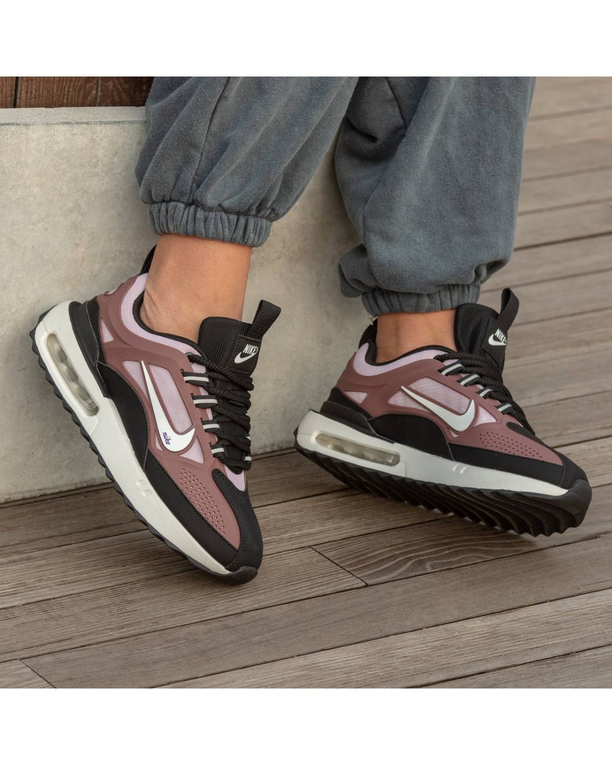 Nike Air Max Dawn Black Rose