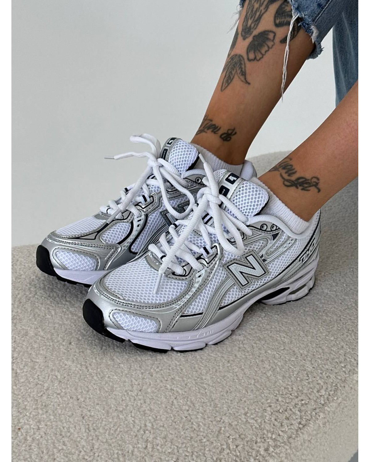 New Balance 740v2 White Silver Black