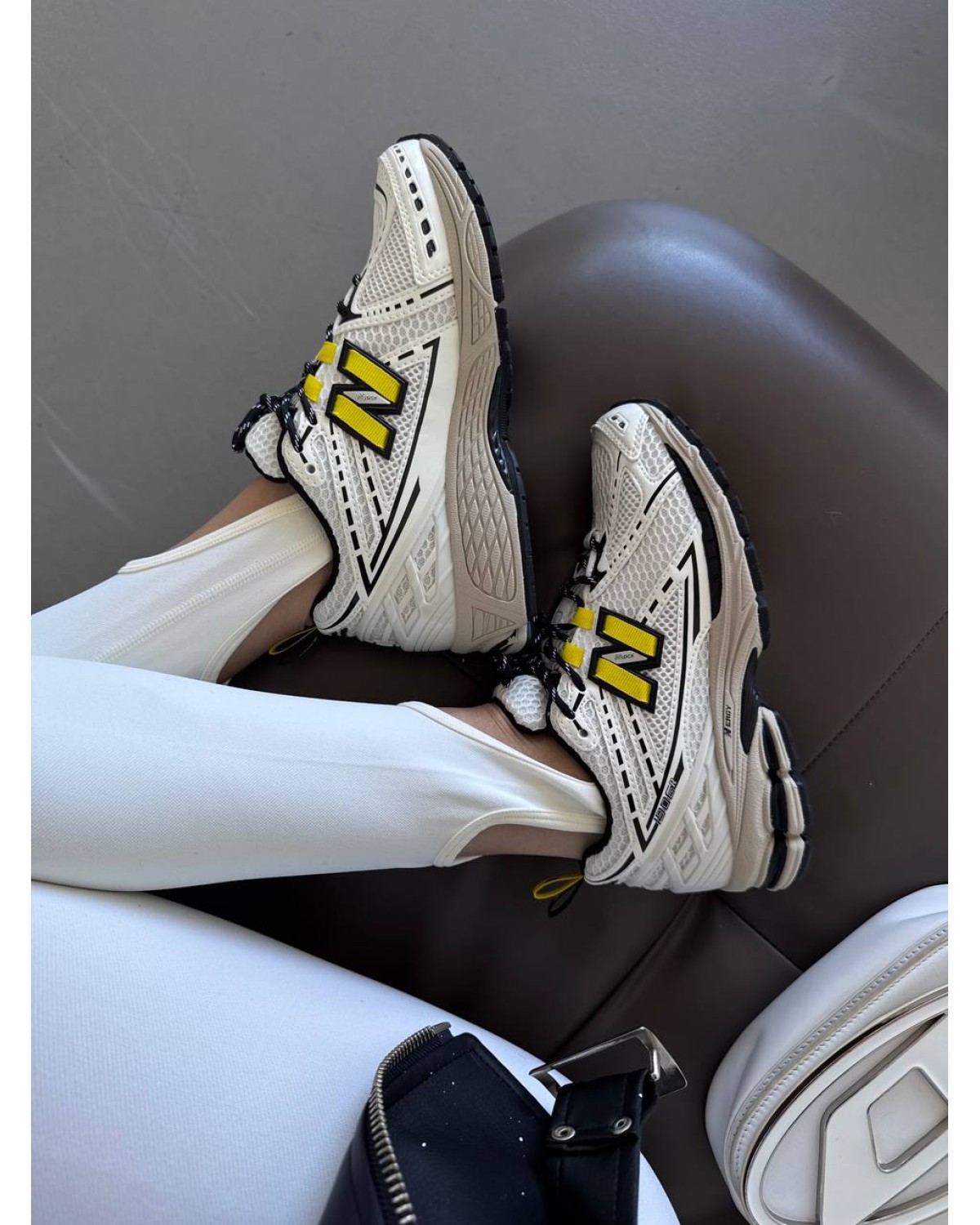 New Balance 1906 Light Beige / Yellow 