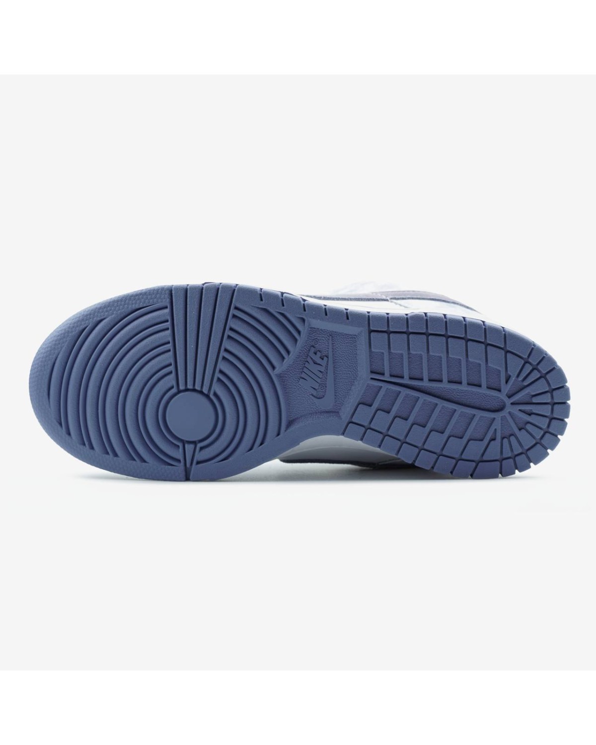 Nike SB Dunk Low  Purple Pulse