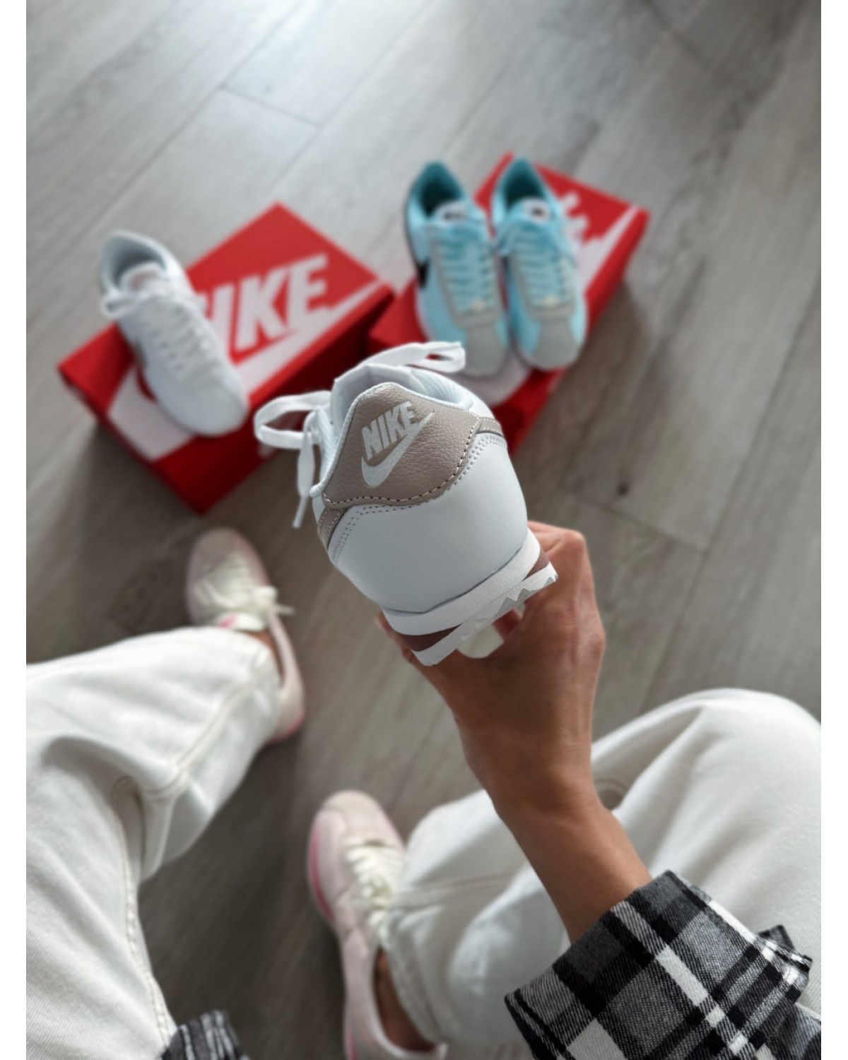 Nike Cortez White Pink