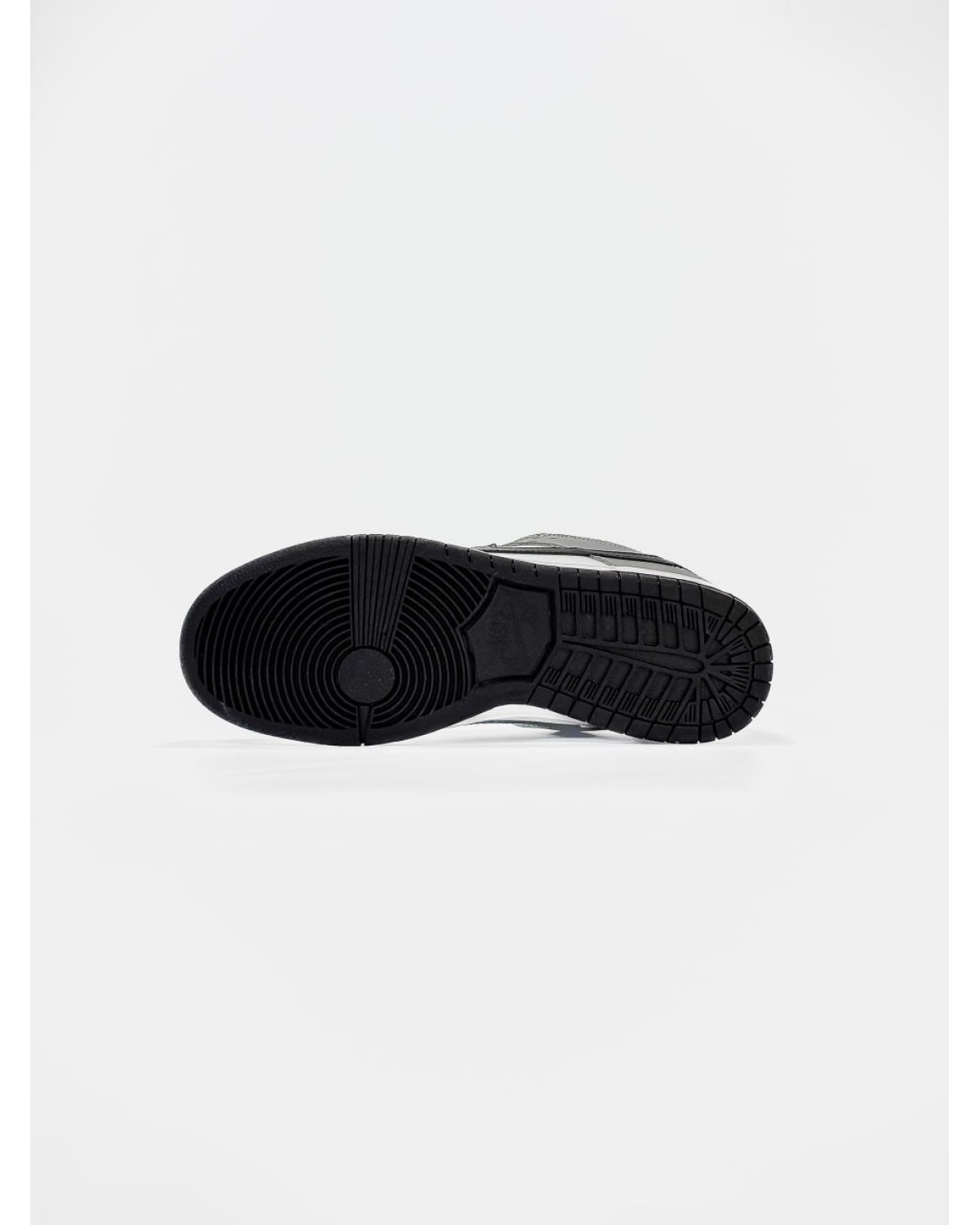 Nike SB Dunk Low Black/Grey/White