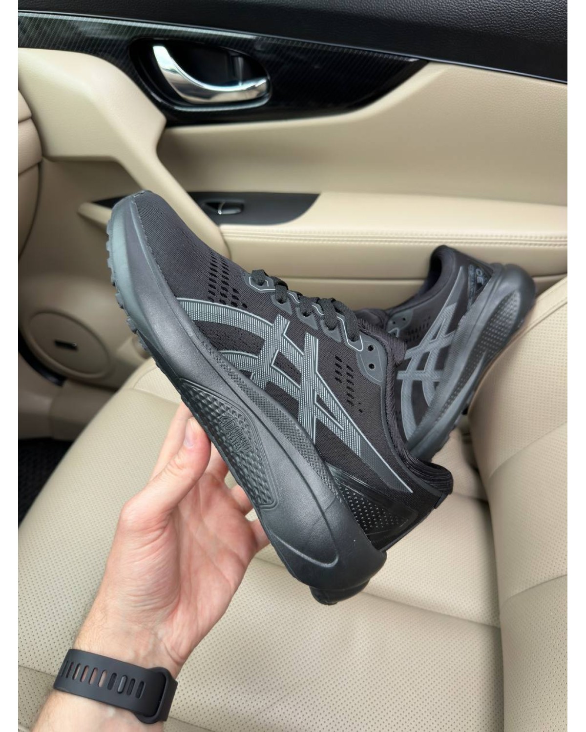 Asics Gel-Kayano 30 Full Black