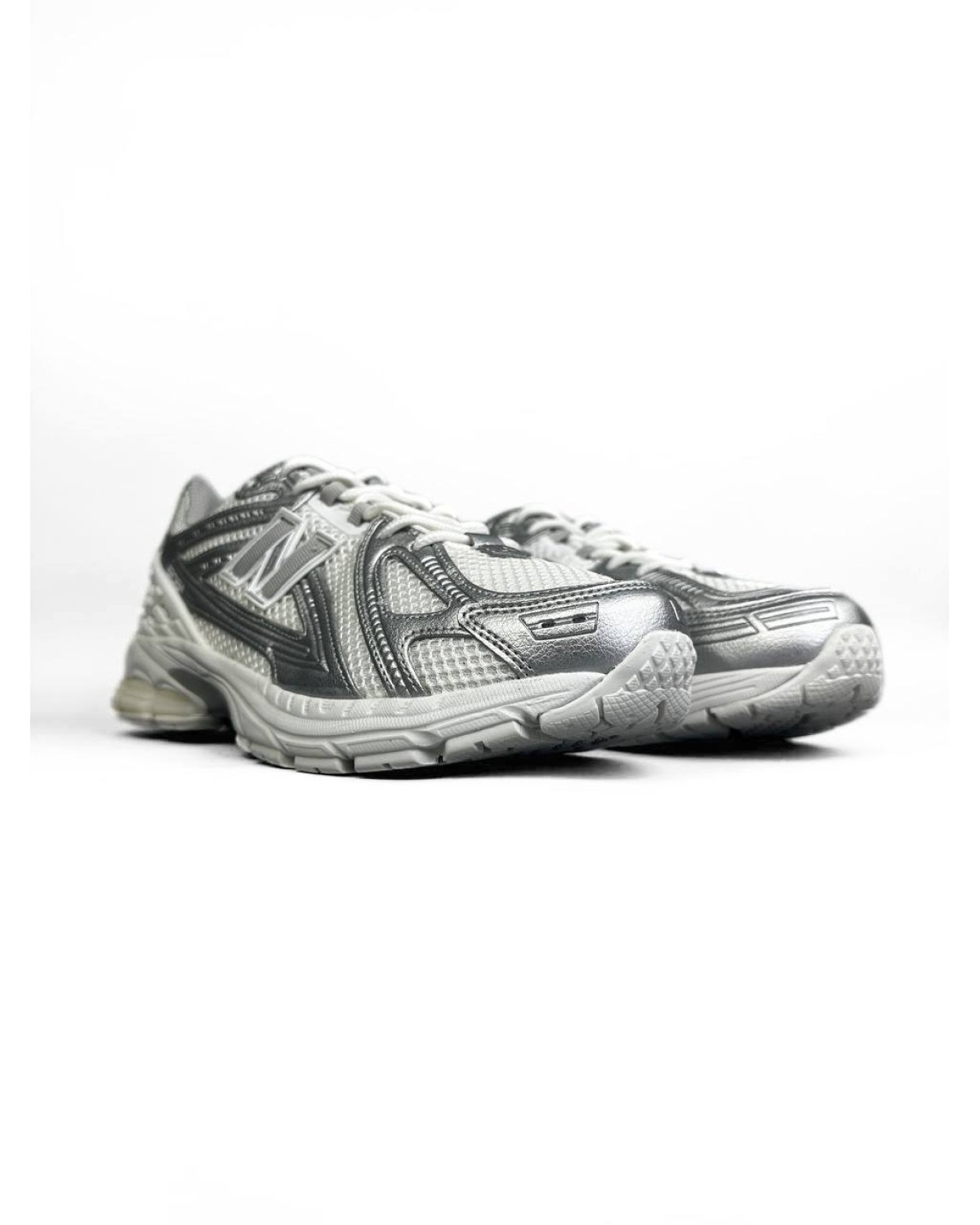 New Balance 1906R White Silver