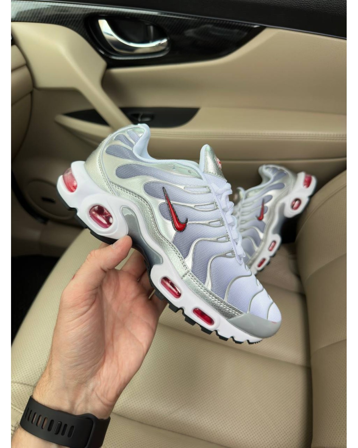 Nike Air Max TN Plus Silver Red