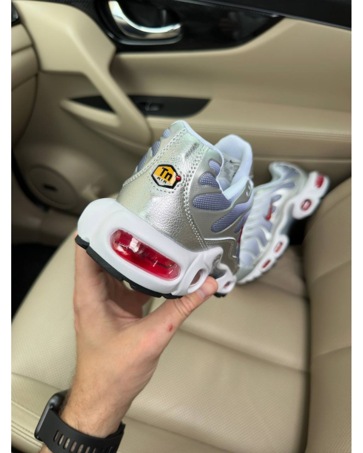 Nike Air Max TN Plus Silver Red