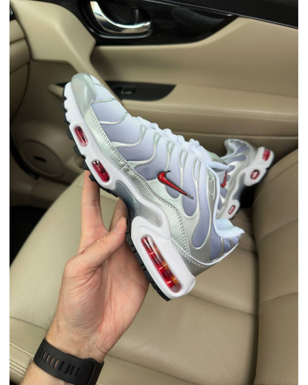 Nike Air Max TN Plus Silver Red