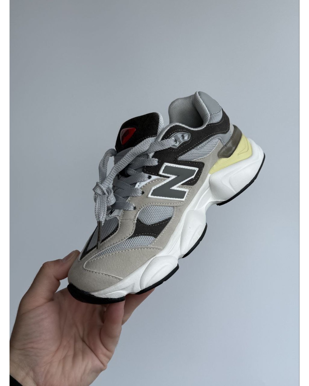 New Balance 9060 Grey Beige