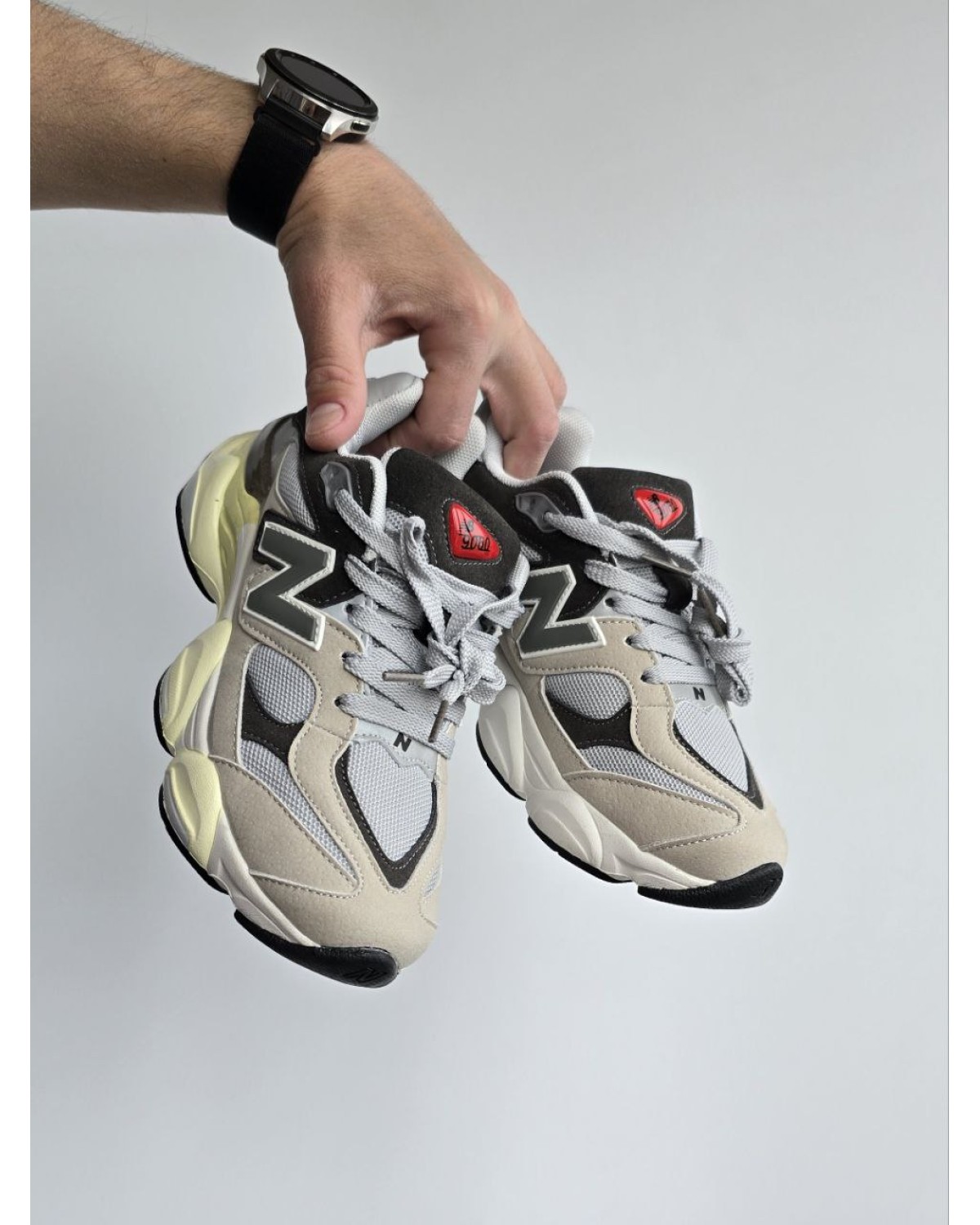 New Balance 9060 Grey Beige