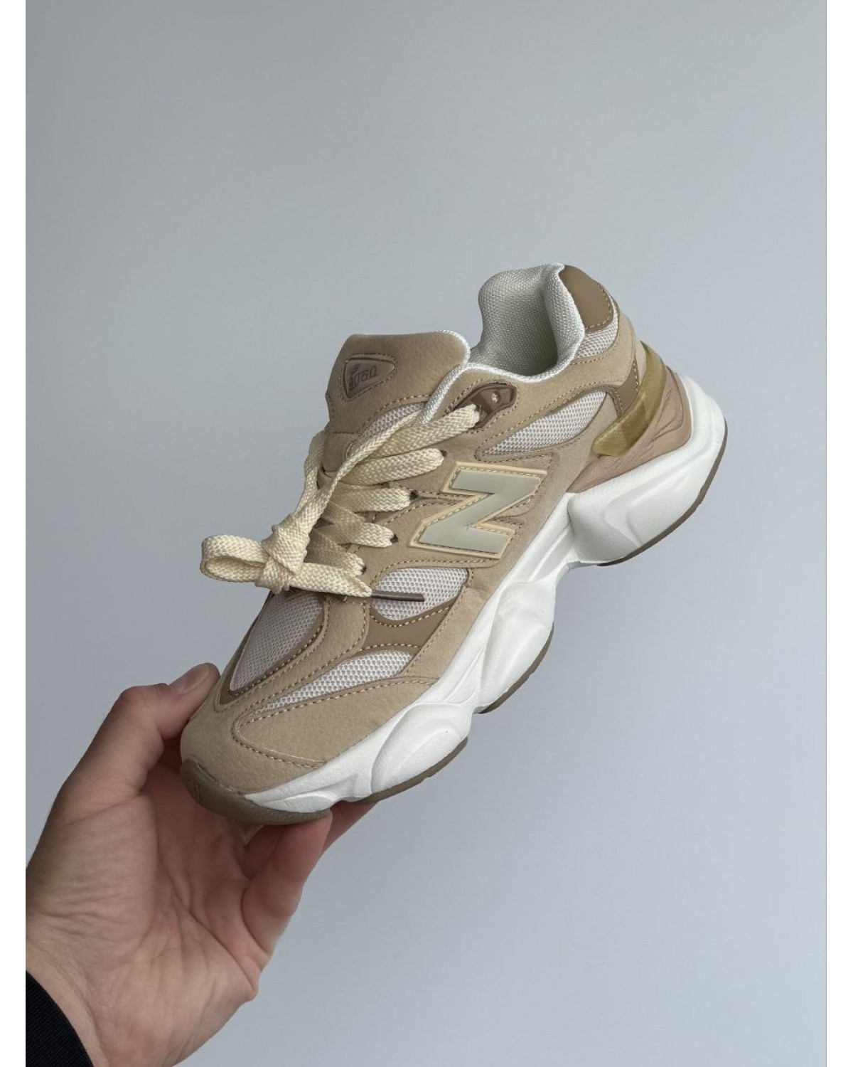 New Balance 9060 Beige