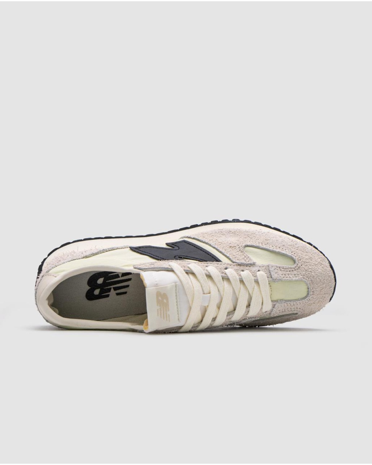 New Balance 471 Sea Salt Black
