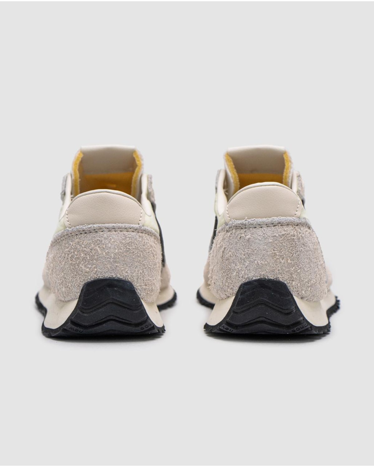 New Balance 471 Sea Salt Black