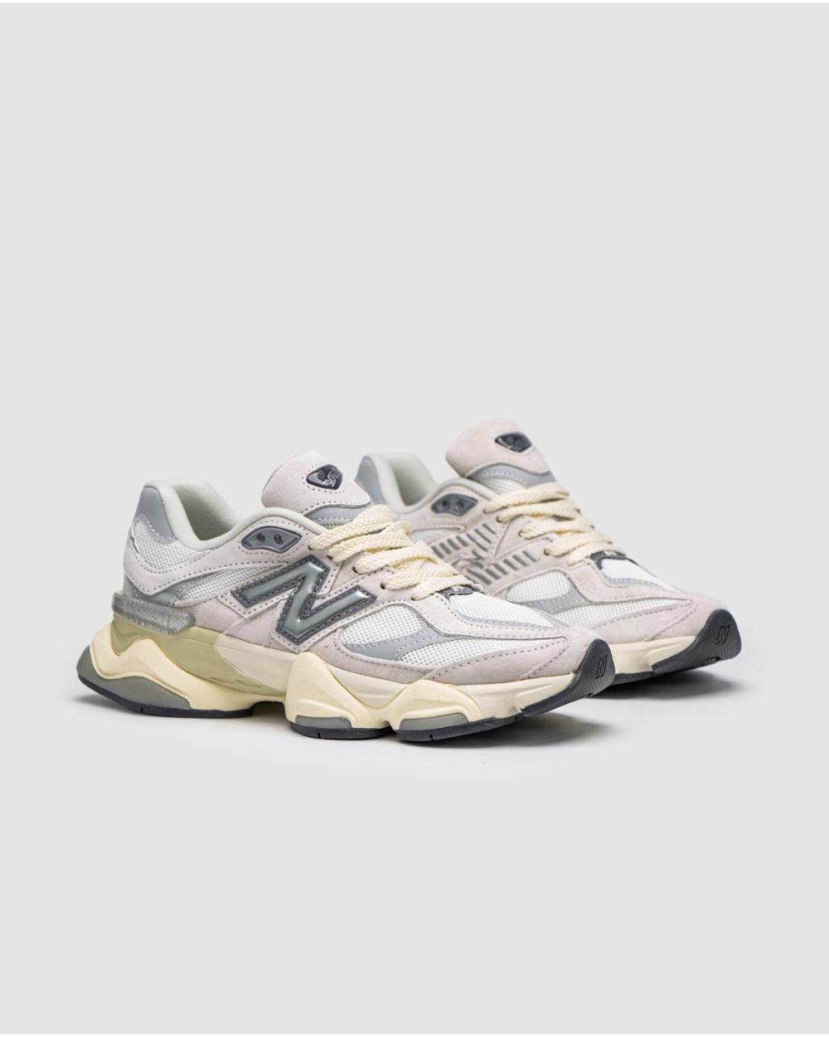 New Balance 9060 White/Silver