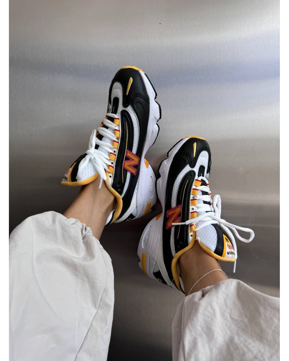 New Balance 1000 Black / White / Yellow