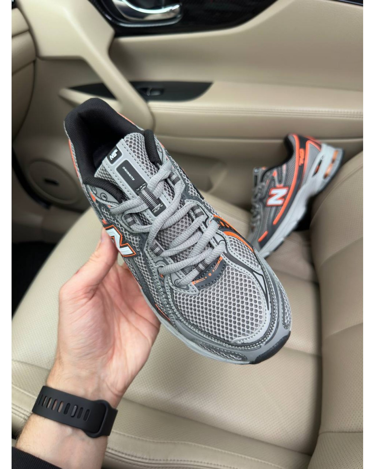 New Balance 740 Grey Orange