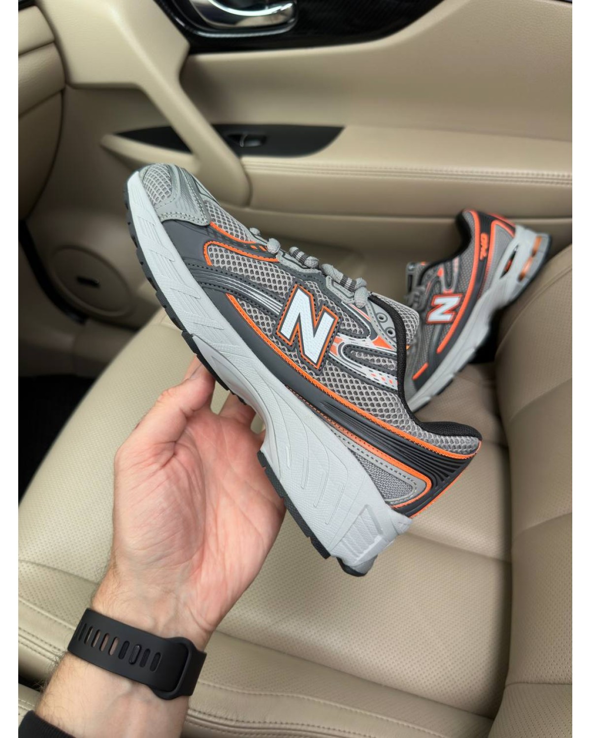 New Balance 740 Grey Orange