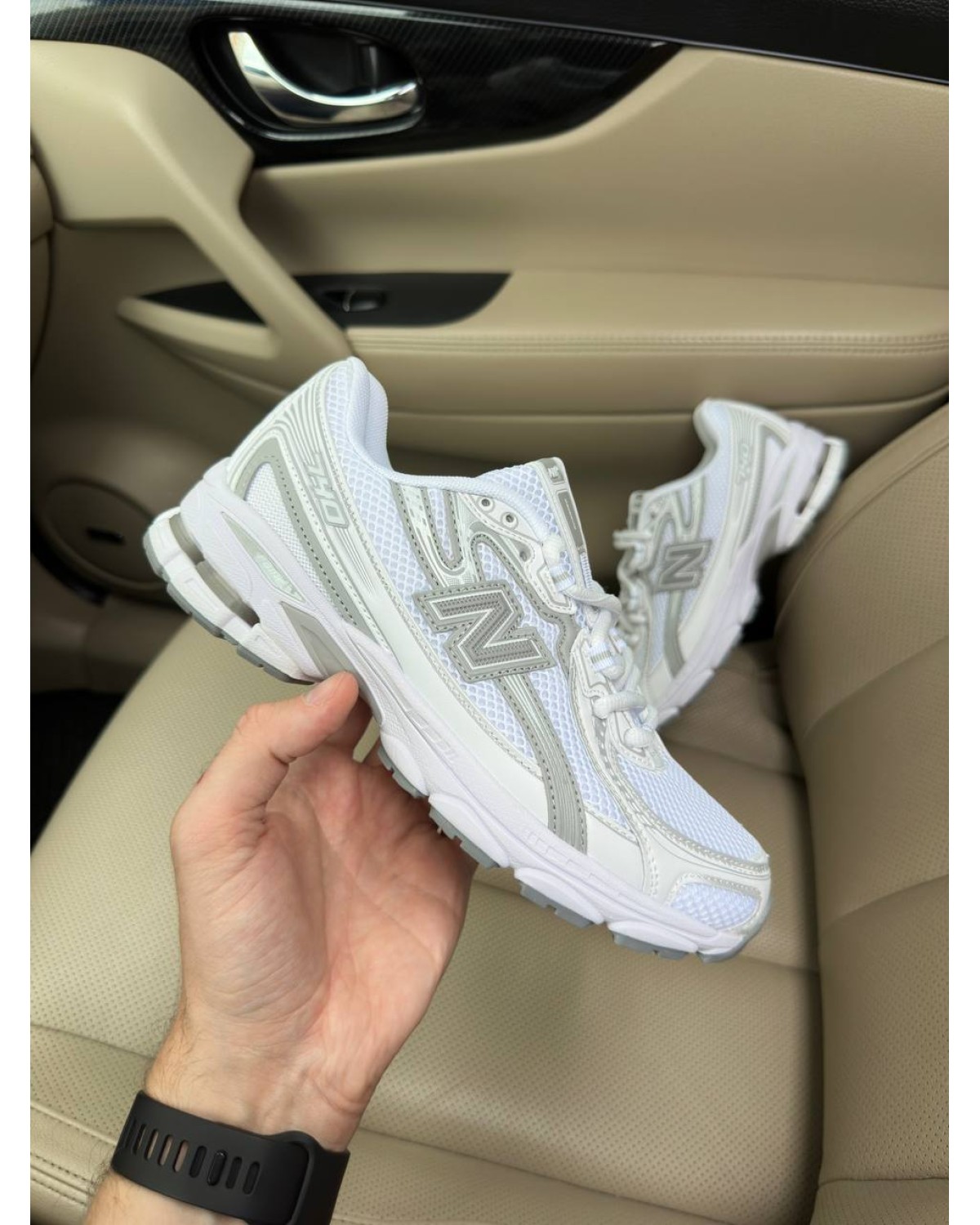 New Balance 740 White Silver
