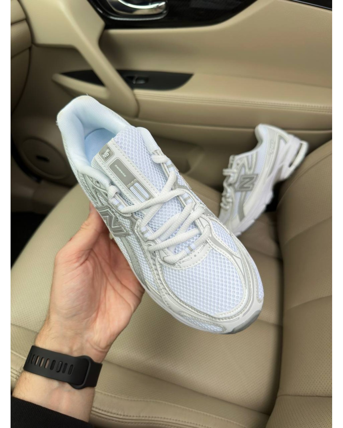 New Balance 740 White Silver