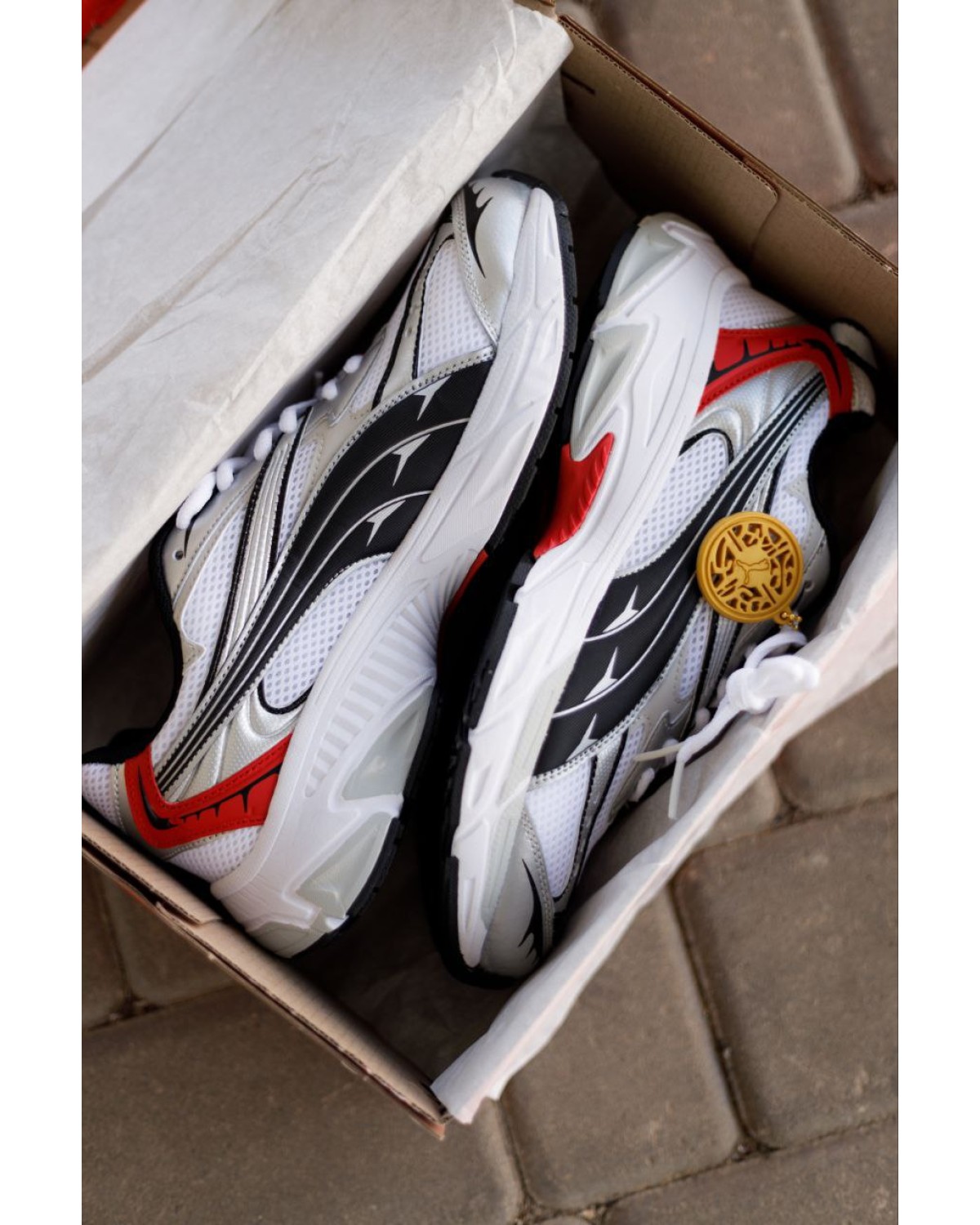 Puma Morphic Base White Grey Black Red