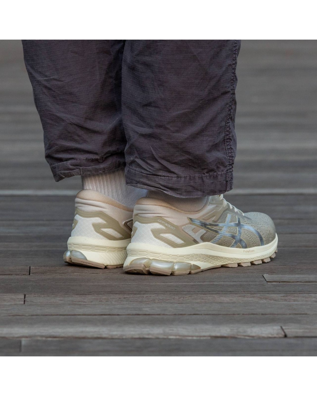 Asics Flytefoam Beige