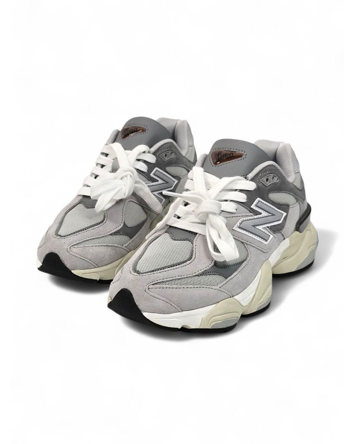 New Balance 9060 Grey