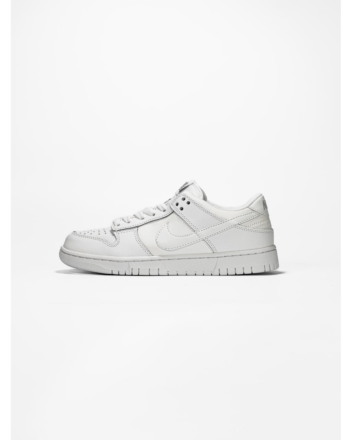 Nike SB Dunk Low White