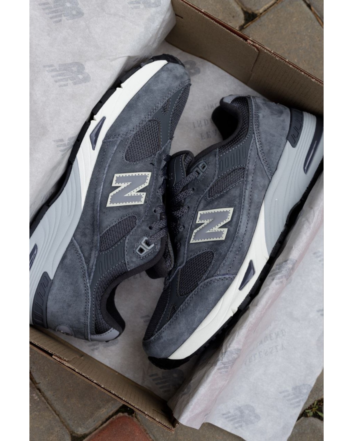 New Balance 991 Grey