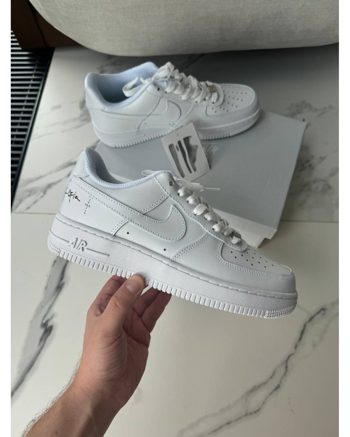Nike Air Force x Travis Scott Utopia