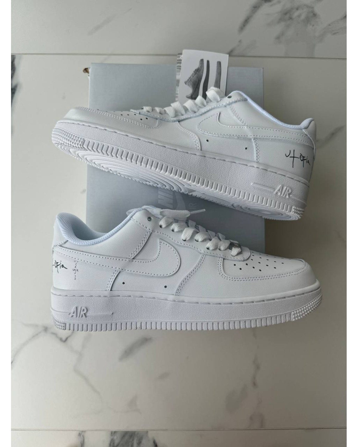 Nike Air Force x Travis Scott Utopia