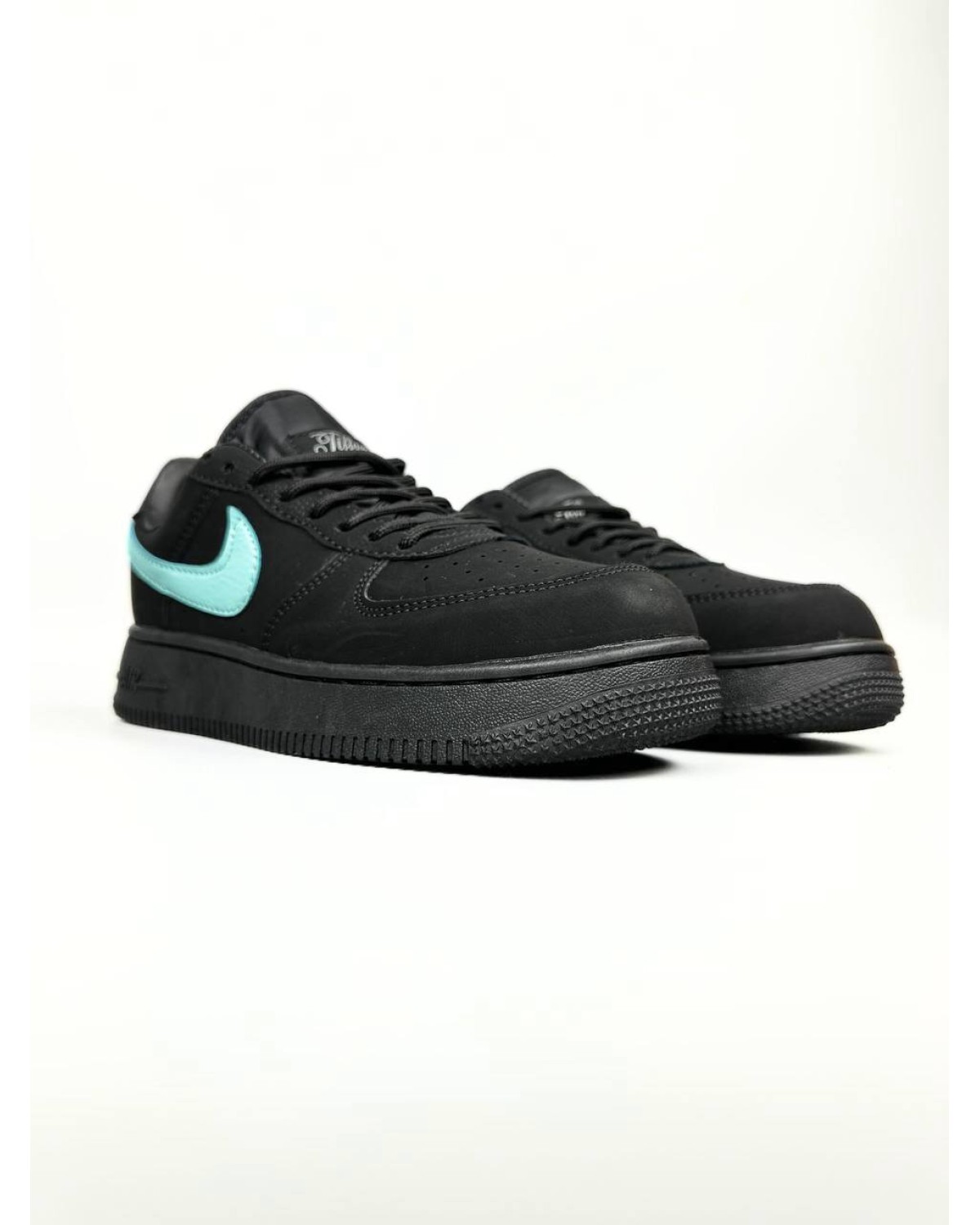 Nike Air Force 1 x Tiffany