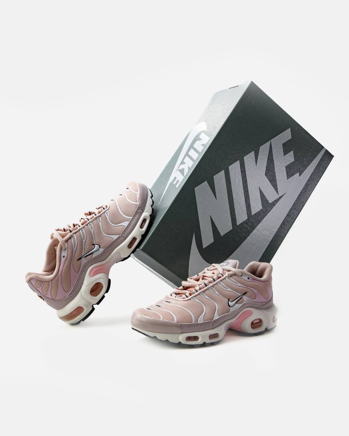 Nike Air Max Plus Tn White/Pink